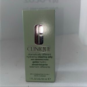 Clinique Dramatically Different Hydrating Clearing Jelly